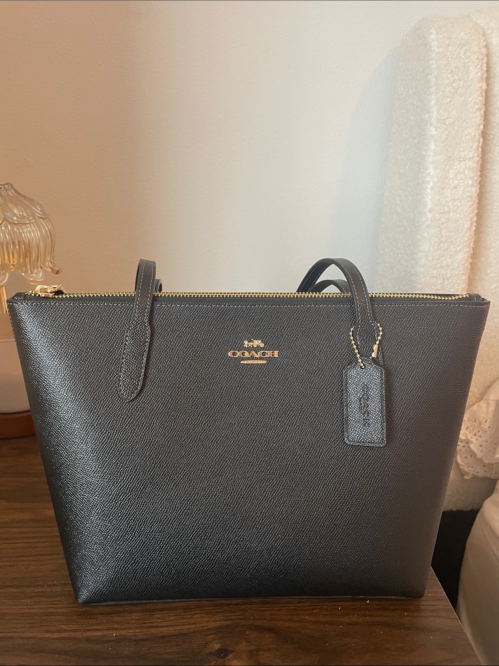 Coach Fiona tote black NWT